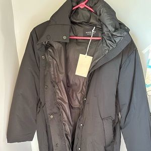 Everlane Duvet Puffer Coat